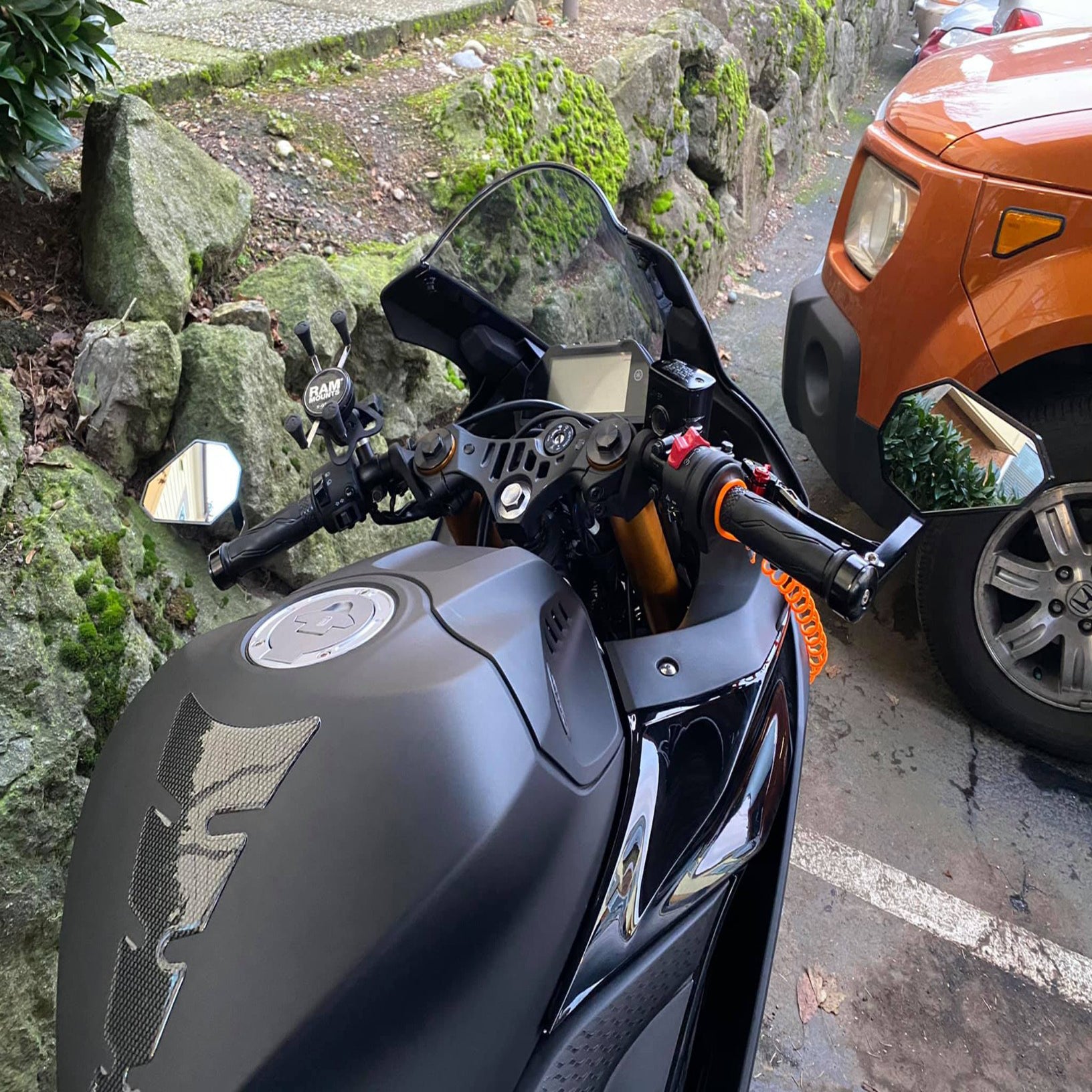 FENRIR Motorcycle bar end mirror in Yamaha R3 801-0372