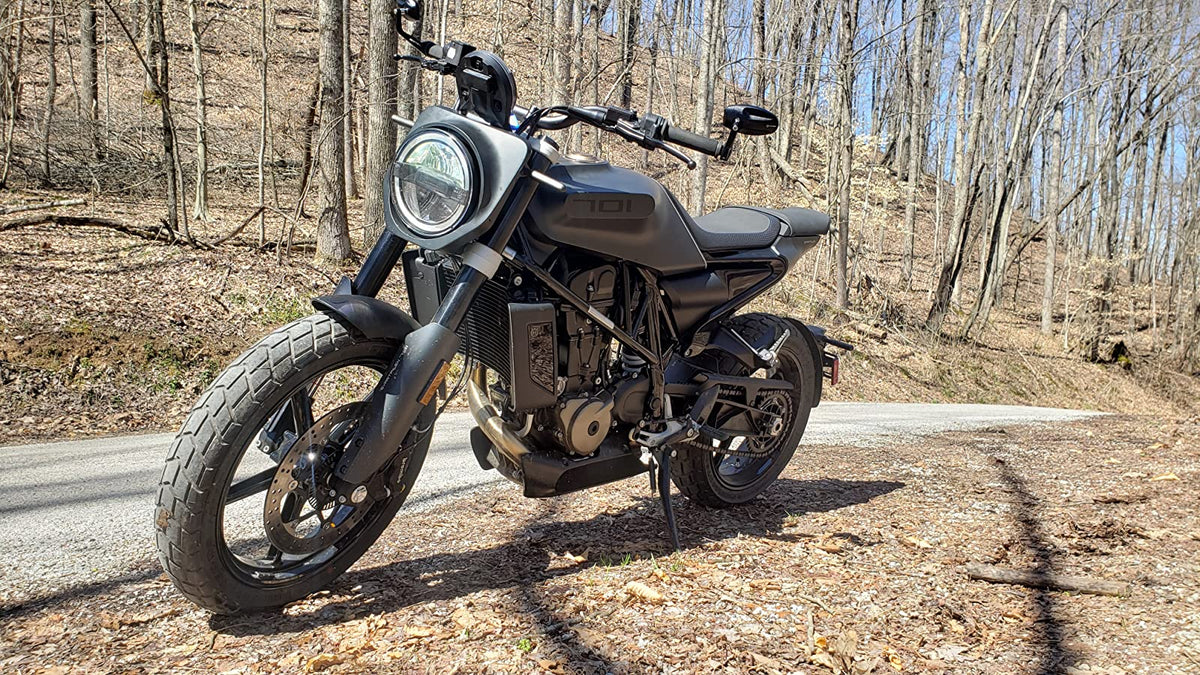 FENRIR Motorcycle bar end mirrror in Husqvarna SVARTPILEN 701