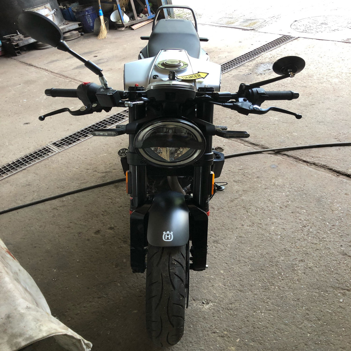 FENRIR Motorcycle bar end mirror in HUSQVARNA VITPILEN 401 801-0325