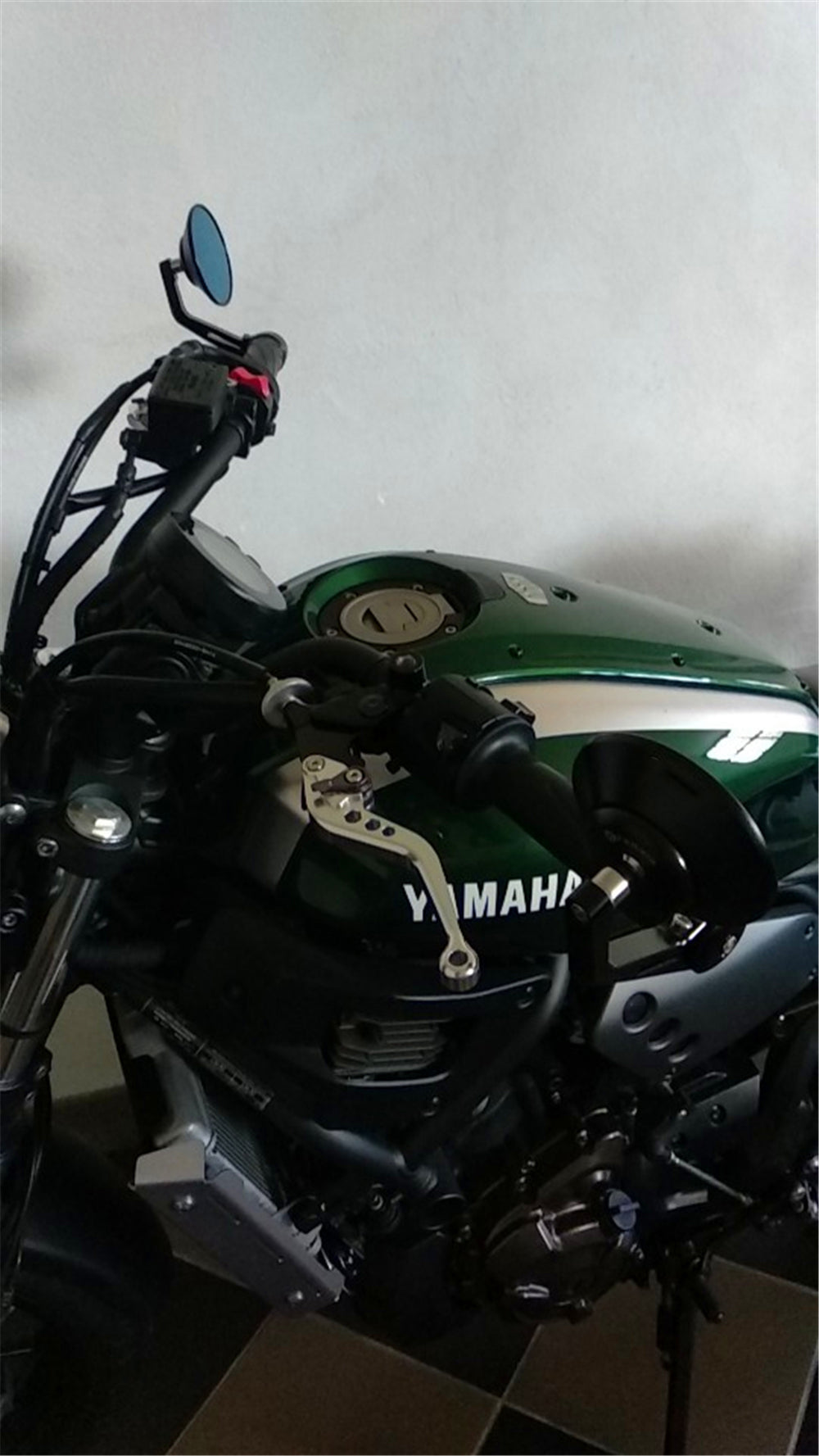 FENRIR Motorcycle bar end mirror in Yamaha XSR900