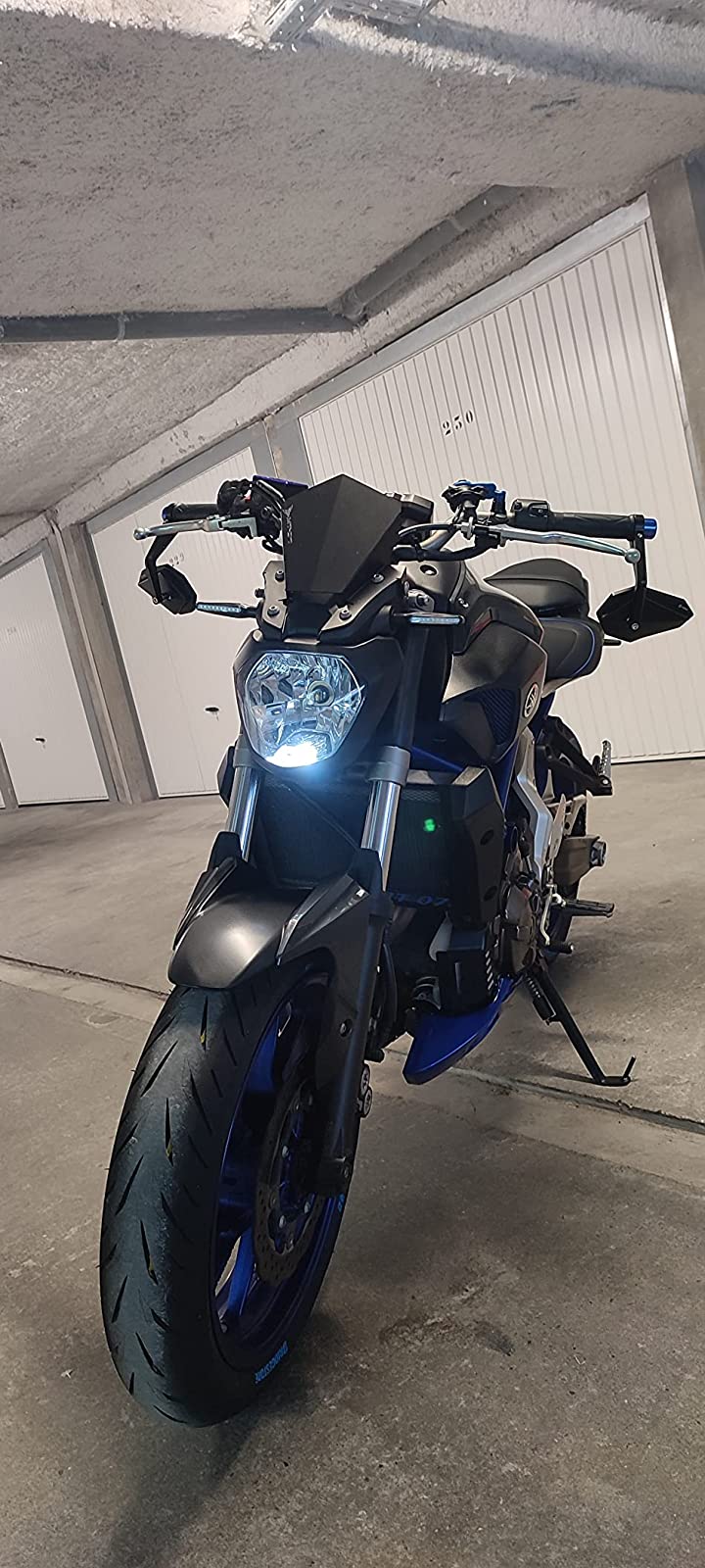 FENRIR Motorcycle bar end mirror in Yamaha MT25 801-0372