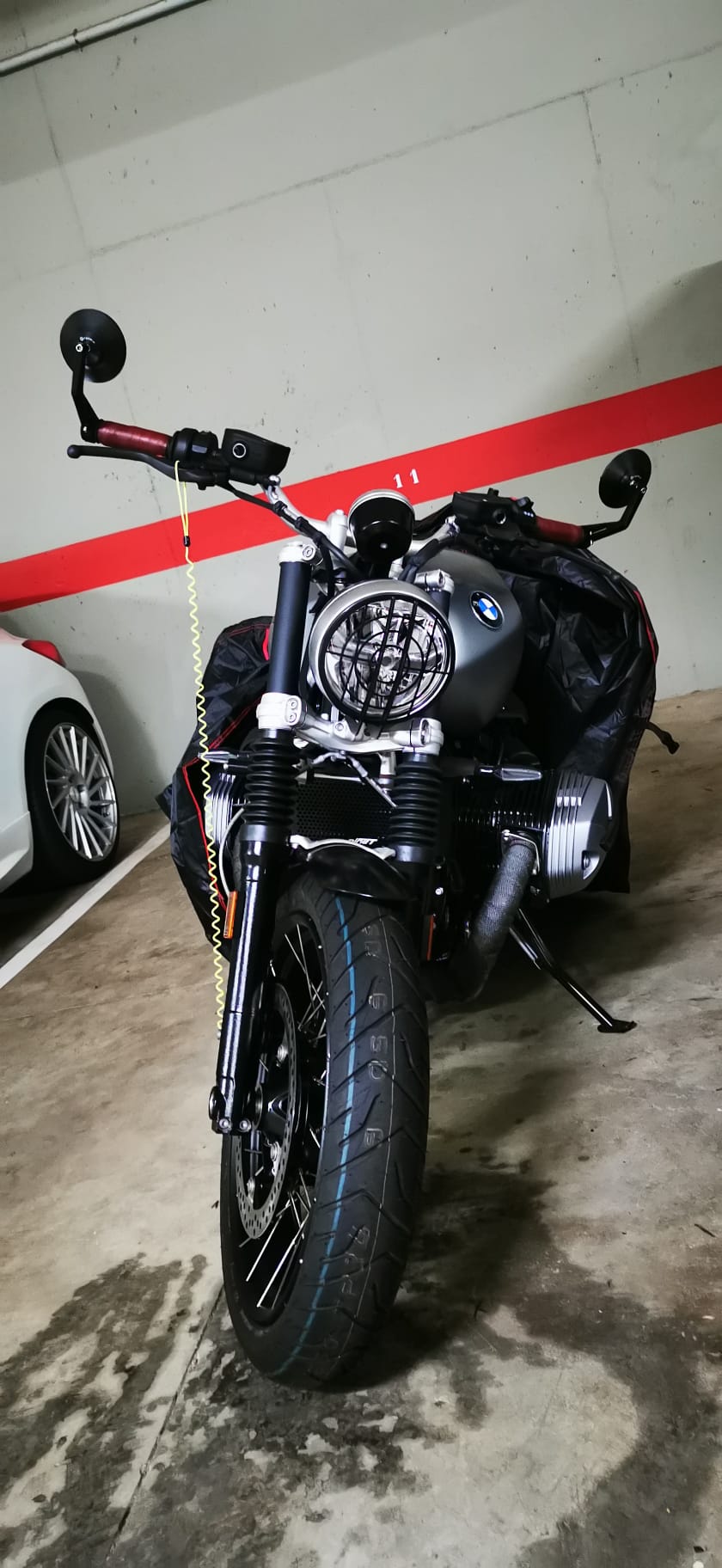 FENRIR Motorcycle bar end mirror in BMW RnineT 801-0378