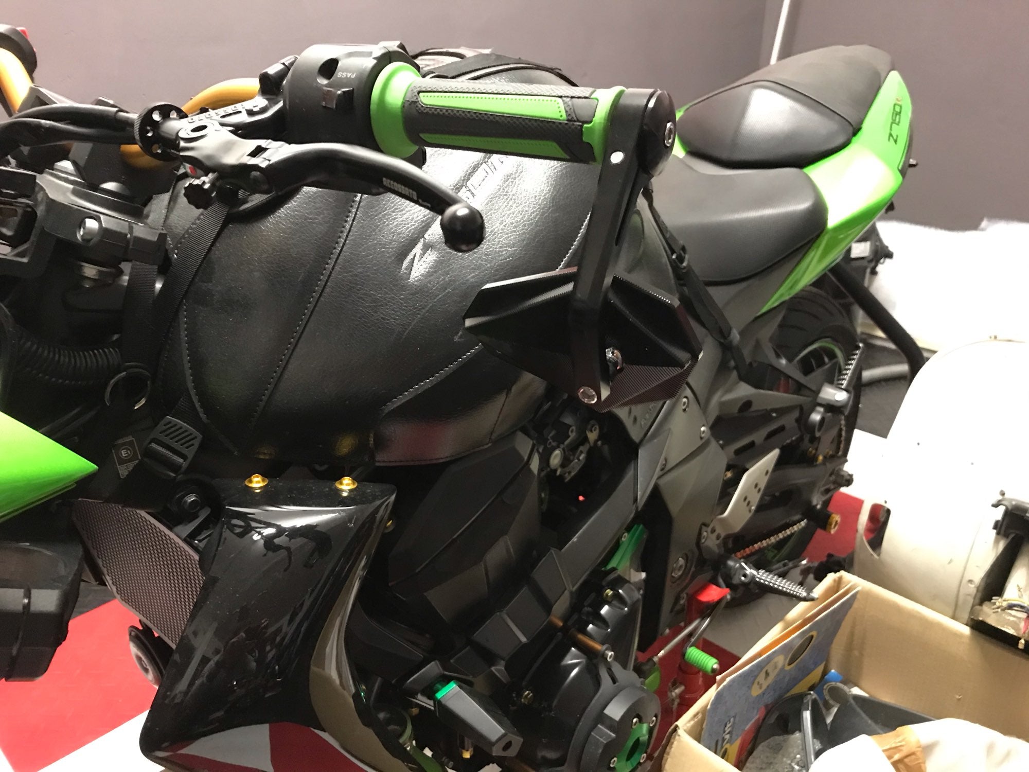 FENRIR Motorcycle bar end mirror in KAWASAKI Z750R