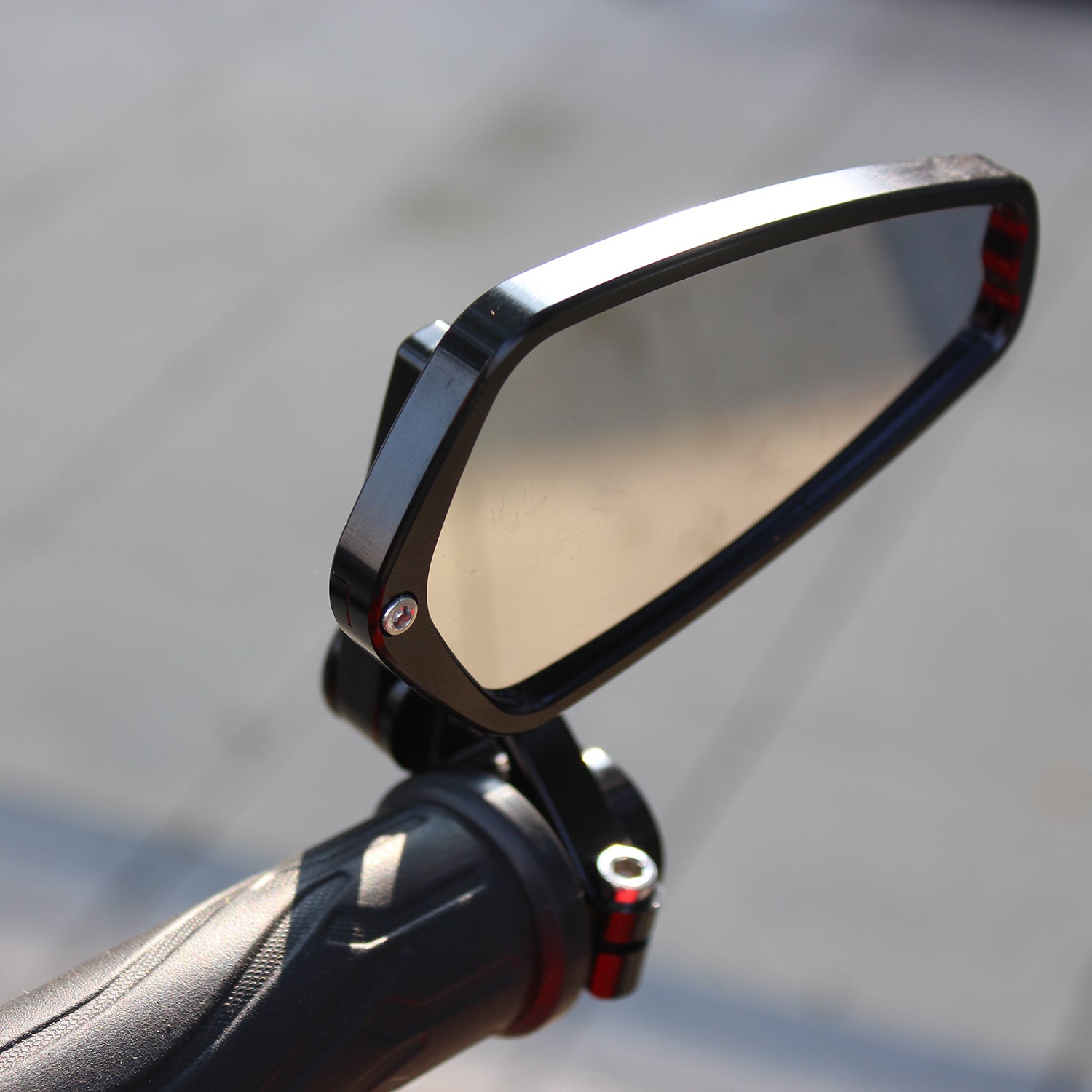 FENRIR Motorcycle Bar End Mirror for CB250F/CB250R/CB300F/CB300R/CB500F/CB500X/CB650F/CB650R/CBR125R/CBR150R/CBR250R/CBR300R/CBR400R/CBR500R/CBR650F/CBR650R/CT125/C125/C110/C50